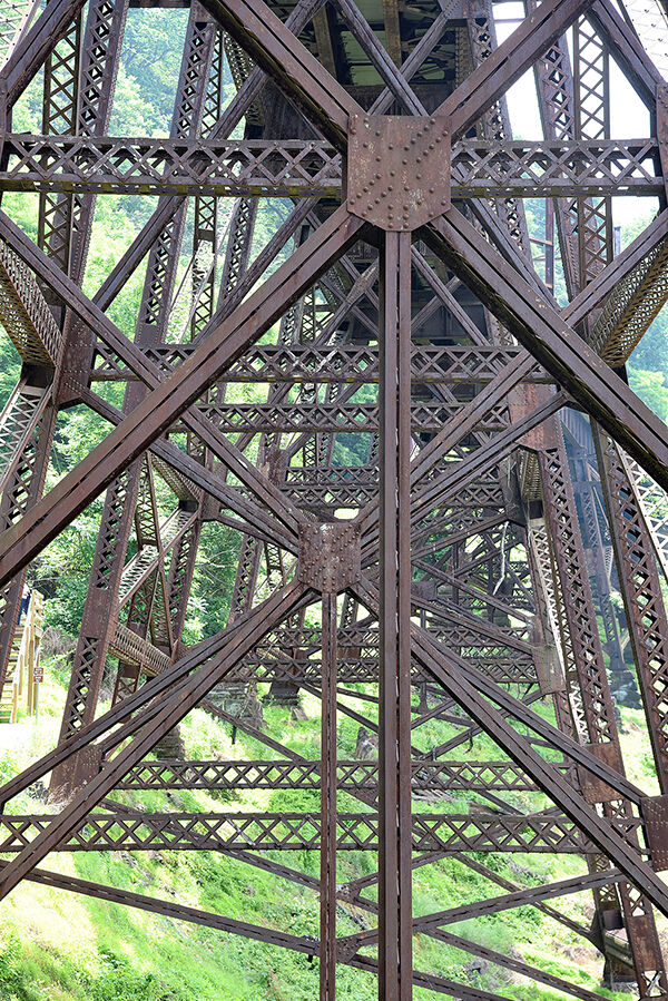 Safe Harbor railroad trestle structure